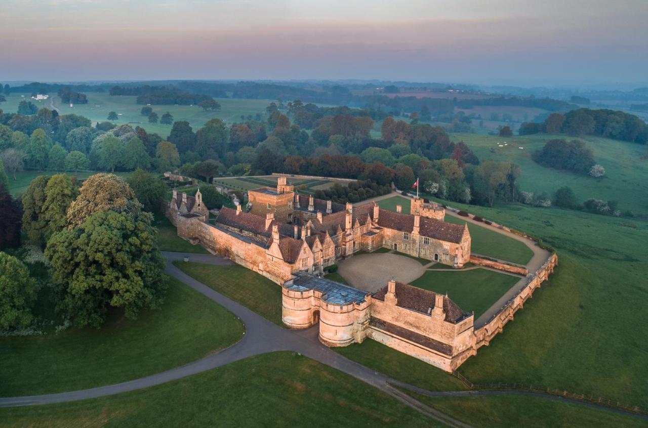 The Stables Villa Kings Cliffe Exterior foto